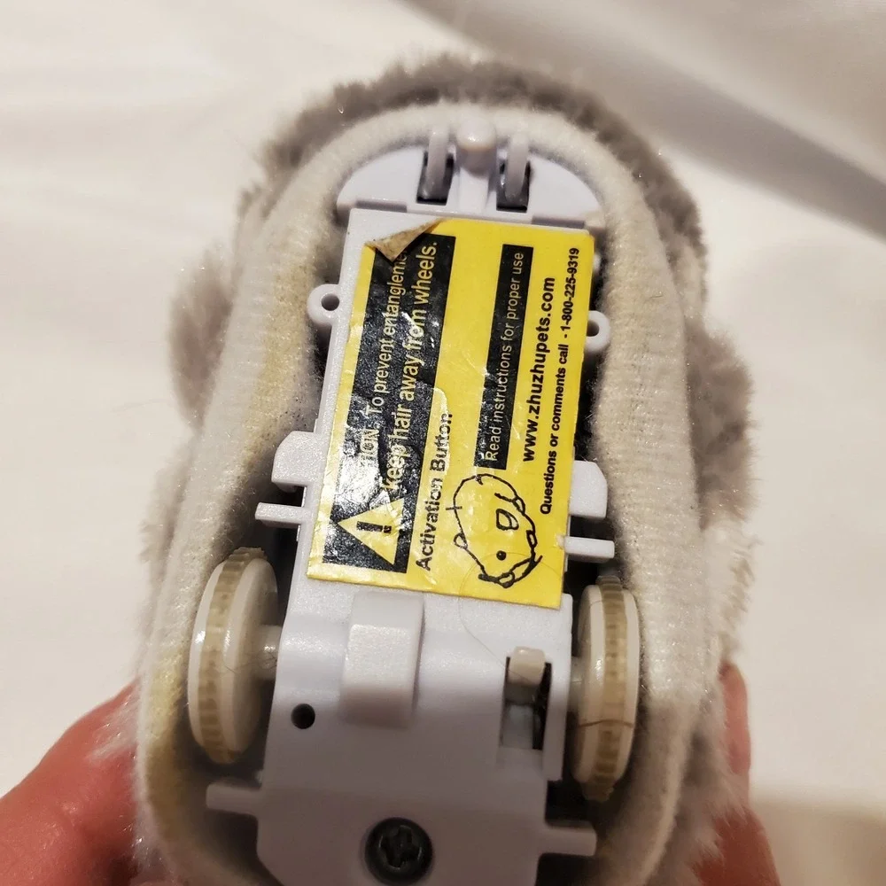 Zhu Zhu Pets Kingston Hamster Gray White‎ Interactive Toy Doesn't Move